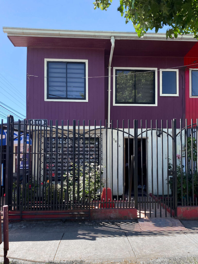 8FF980BA-95BB-48F8-8A27-CCA3B6F2A3F8